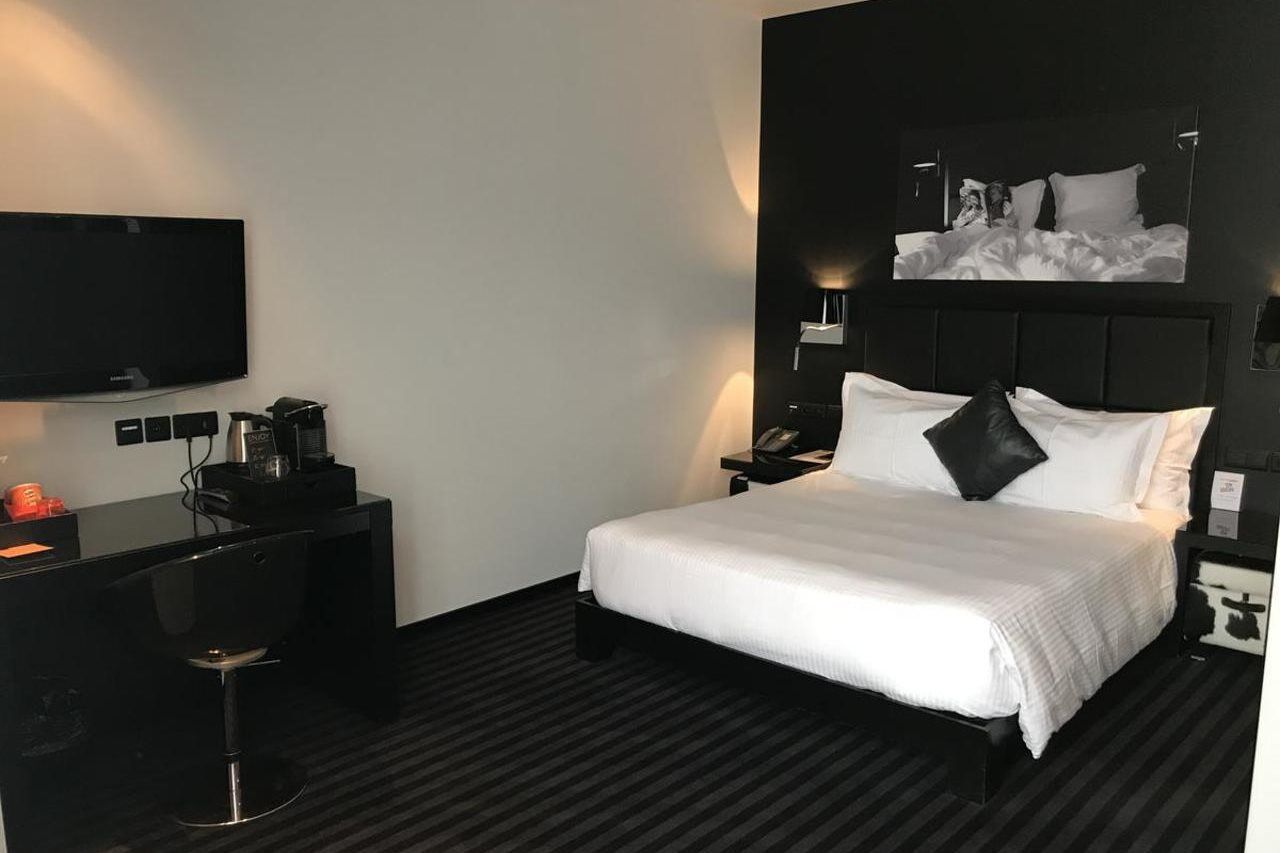Yooma Urban Lodge Saint-Gilles Екстериор снимка